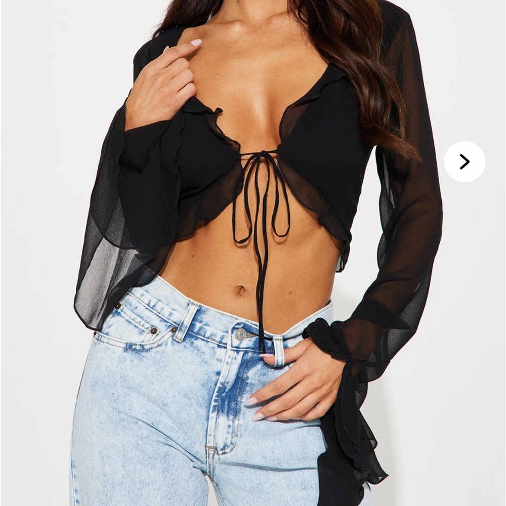 Black flare bell sleeve tie crop top